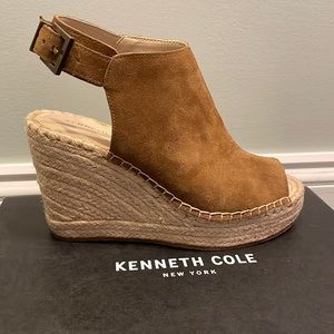 Kenneth Cole Woman’s wedge - worn once - like new